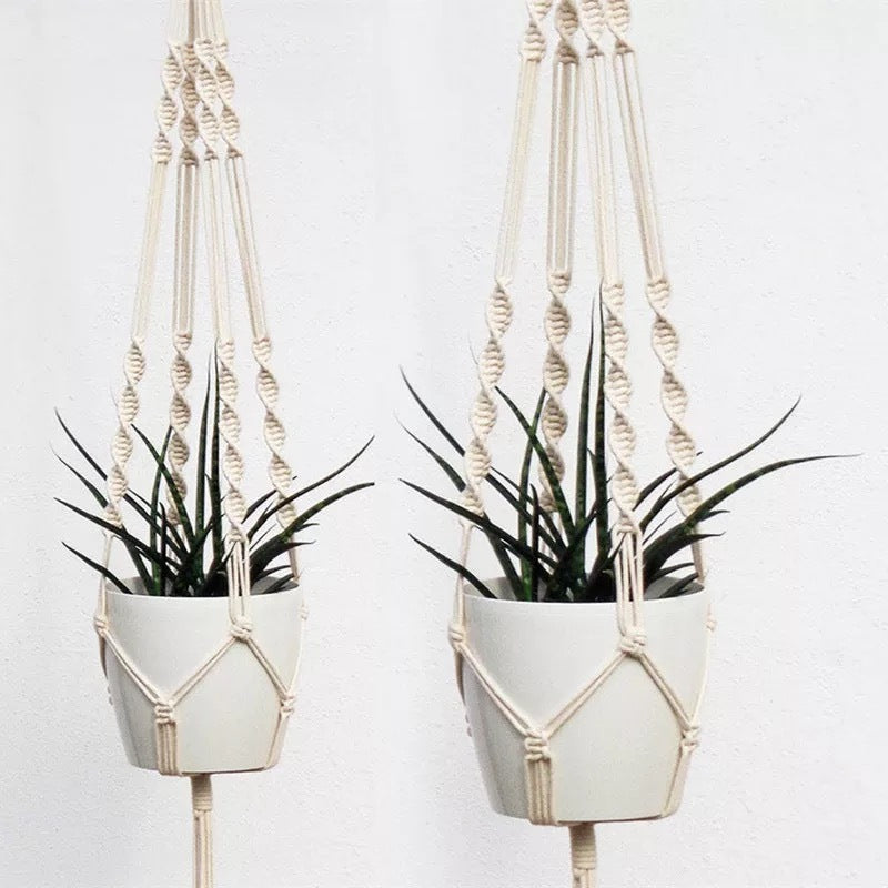 Woven tapestry rope basket