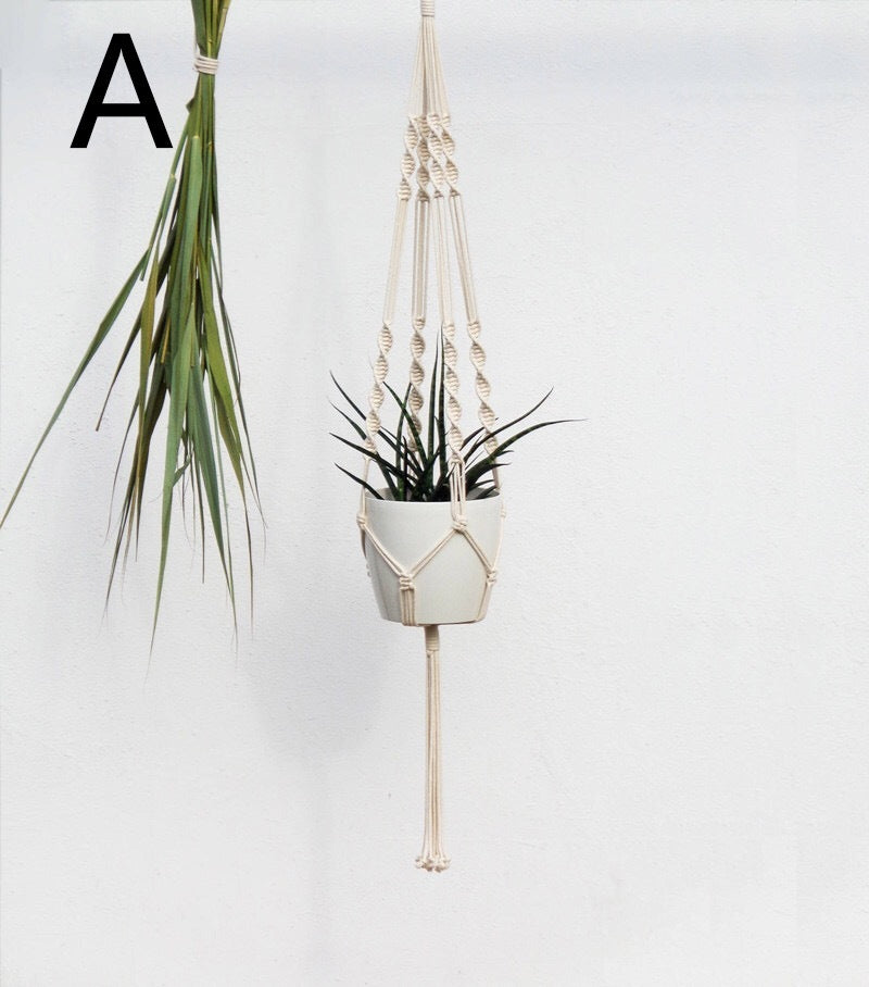 Woven tapestry rope basket